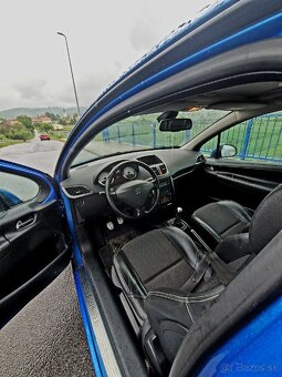 Peugeot 207 1.6i 110kw GTI - 10