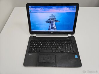 HP Pavilion 15-n013sa - 10
