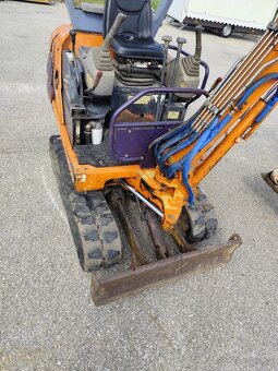 Minibáger Hitachi FH15. 2x lyžica - 10