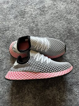 16x Dámské boty Adidas Deerupt Runner (2) - 10