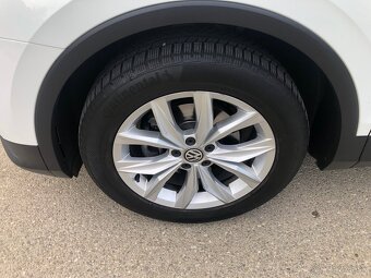 Volkswagen Tiguan Highline 2.0TDI DSG 4Motion - 10