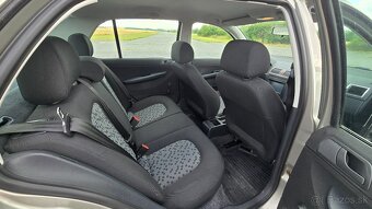 Škoda Fabia sedan 1,2 HTP - 10
