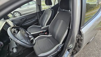 Hyundai i10 1.0i A/T - 10