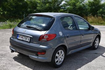 Peugeot 206 + 1.4 Magic - 10