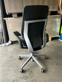 Kancelárska stolička Steelcase Gesture - 10