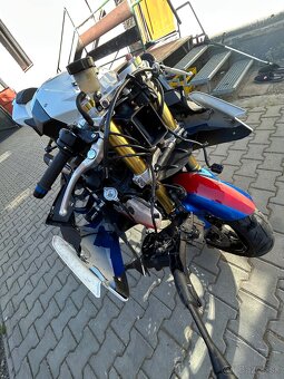 BMW S1000RR - 10