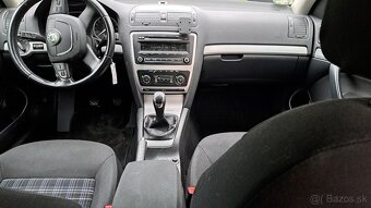 Škoda OCTAVIA Combi 2.0 TDI CR xenon - 10