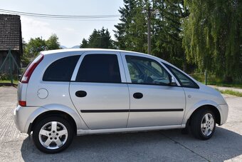 Opel Meriva 1.7 CDTI Essentia M5 - 10