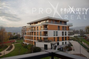 Park Anička, 2iz. byt , ihneď voľný, zariadený s garážovým s - 10