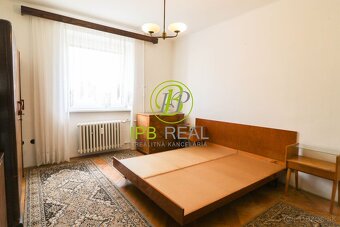 DVA VEĽKÉ BALKÓNY, TEHLA, VÝŤAH Veľký, slnečný, priestranný - 10