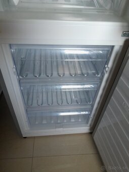 Whirlpool WBE34132 A++ - 10