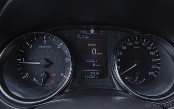 Nissan Qashqai 1.5 dCi Tekna - 10