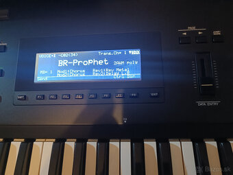 Yamaha SY77 - 10