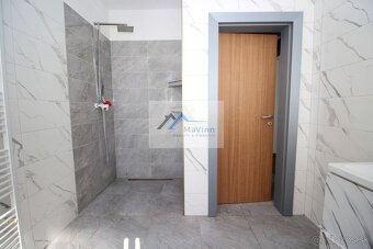 Predaj VEĽKÝ 3 izbový BYT 109 m² so záhr. v Bošanoch - 10