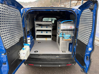 Fiat Dobló Cargo 1.4 T-Jet Base - 10