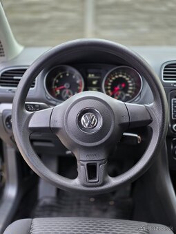 Volkswagen Golf 1.2 TSI , 63kW - benzín - 10