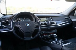 BMW Rad 5 GT 530d, Head-Up, Nočné videnie, Pano, Adaptive li - 10