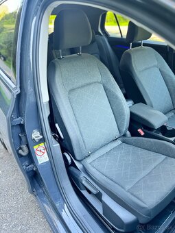 Volkswagen Golf 1.5 eTSI, automat - 10