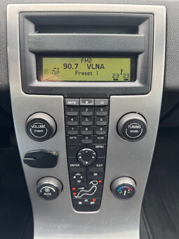 Volvo V50 2.0 D - 10