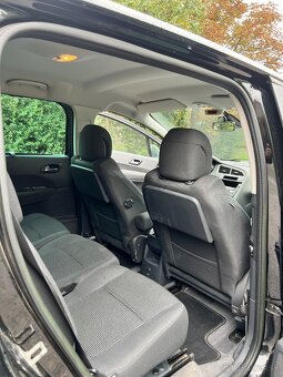 Peugeot 5008 2.0 HDi r.v. 2013 v zachovalom stave - 10