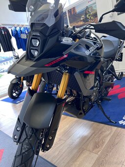 Suzuki Vstrom800 DE 2025 - 10