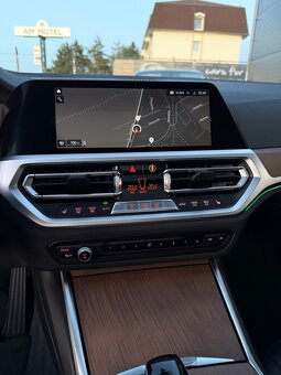 BMW Rad 3 Touring 320d mHEV x-Drive A/T Luxury line - 10