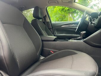 Opel Insignia 2.0 CDTi Automat / Lux LED / BOSE / Navi /2018 - 10