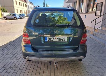 Mercedes-Benz Třídy M 3,0 320 CDI nafta automat 165 kw - 10