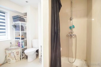 Tehlový 2-izbový byt v centre - Nové Zámky - 10