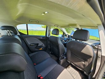 Opel Corsa (2015) automat benzín - 10