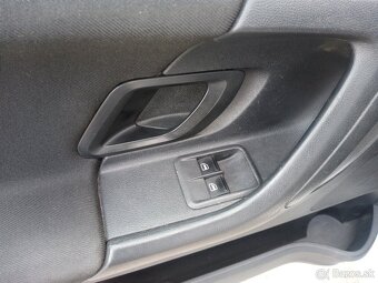 PREDAM SKODA PRAKTIK 1.2 12V ROOMSTER - 10