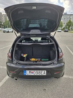 Alfa romeo 147 - 10