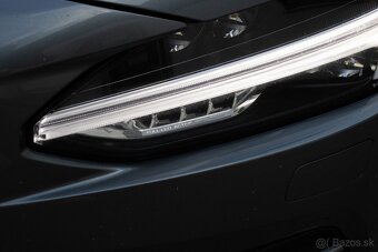 Volvo V90 T8 Twin Engine 303k Inscription eAWD A/T - 10
