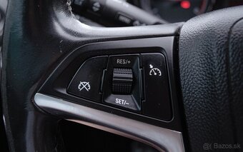 2011 Opel Insignia 2.0CDTI - 10