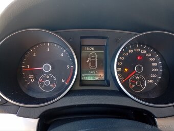 VW Golf VI - 10