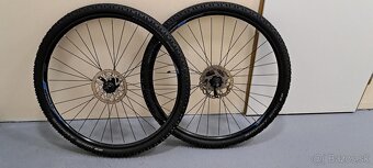 Merida Crossway XT + kolesá - 10