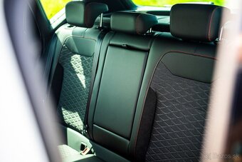 SEAT ATECA FR4 DSG 4x4 2023, odpočet DPH, záruka 2028 - 10