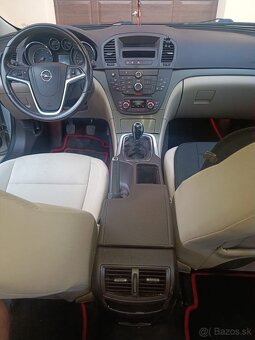 Opel Insignia - 10