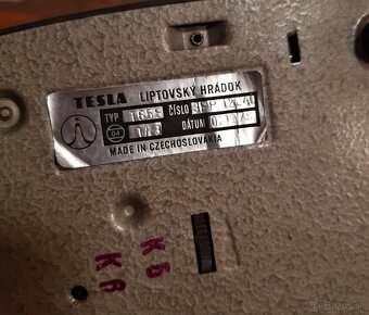 Bakelitový telefon TESLA z roku 1978 - 10