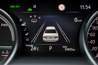 Toyota Camry 2.5i - 10