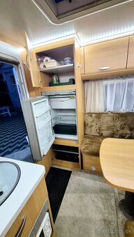 Obytný príves KNAUS 450 Sport - 10