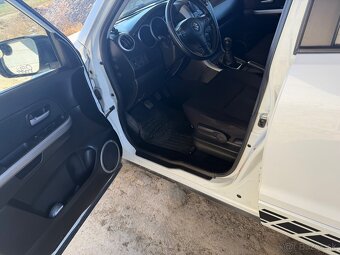 Predám Vymením Suzuki Grand Vitara 2.4 - 10