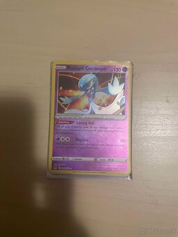 Pokemon karty - 10
