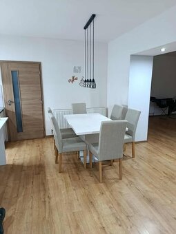 Na predaj zrekonštruovaný dom v obci Drahňov - 10