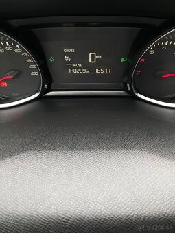 Peugeot 308 1.2 2016 - 10