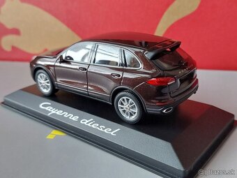 🟠 Predám model auta 1:43 Porsche Cayenne 2 Gen (2010) 🚗 - 10