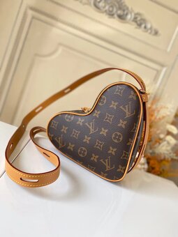 LV HEART Game On Coeur monogram bag - 10