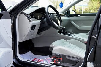 ⏩ Volkswagen Passat Variant 2.0 TDI Elegance DSG - 10