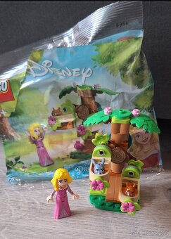 Lego friends - 10