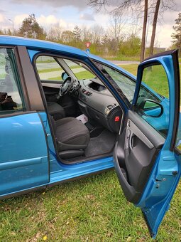Predám Citroën C4 Picasso 2.0 benzín,automat 103kw - 10
